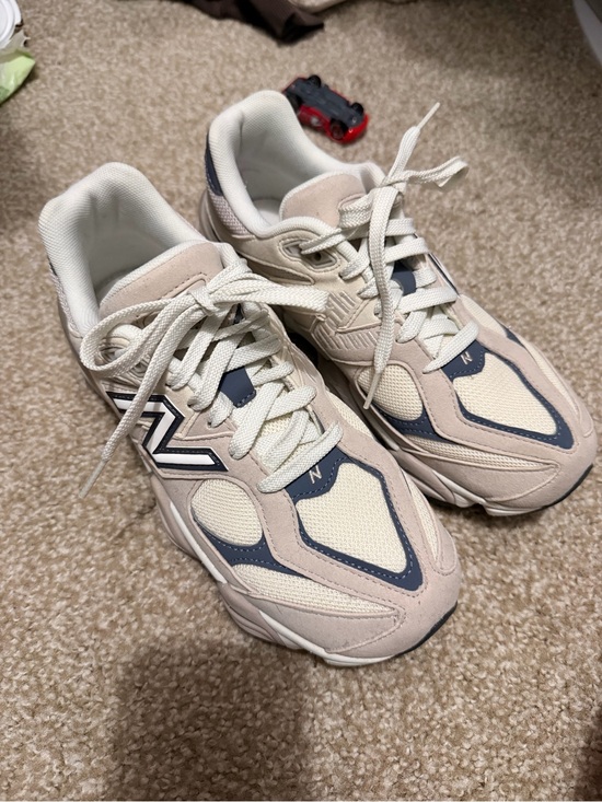 New Balance Shoes - New Balance 9060